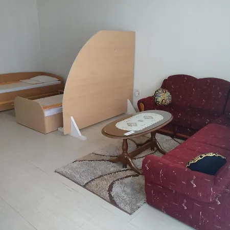House Sadrvan Гостевой дом